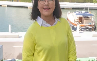 Maria Muñoz, directora del Club, portada de Gidona al juny