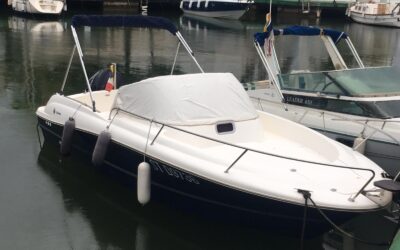 Jeanneau Cap Camarat 715 WA – À VENDRE